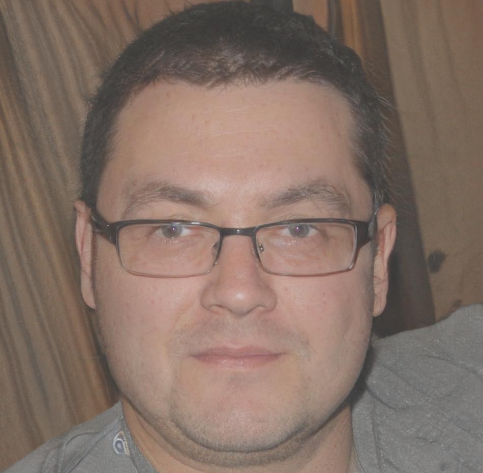 Porträt von Finanzexperte Henrik Ostermann